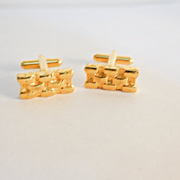 Versace Cufflinks - Picture 1 of 2